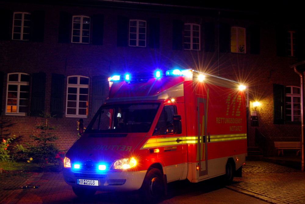 Rettungswagen aus Krefeld