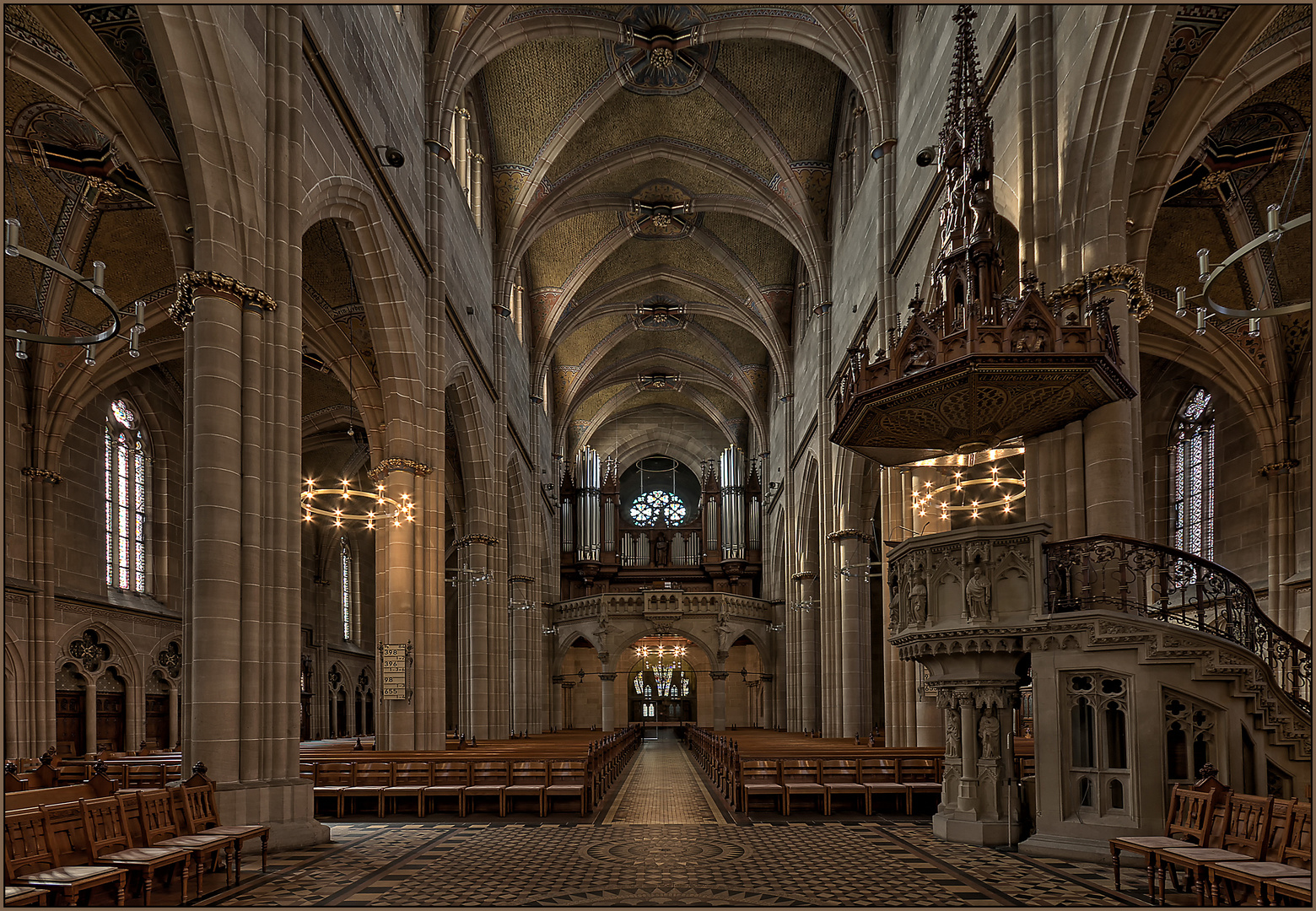 REUTLINGEN-MARIENKIRCHE Foto & Bild | architektur ...