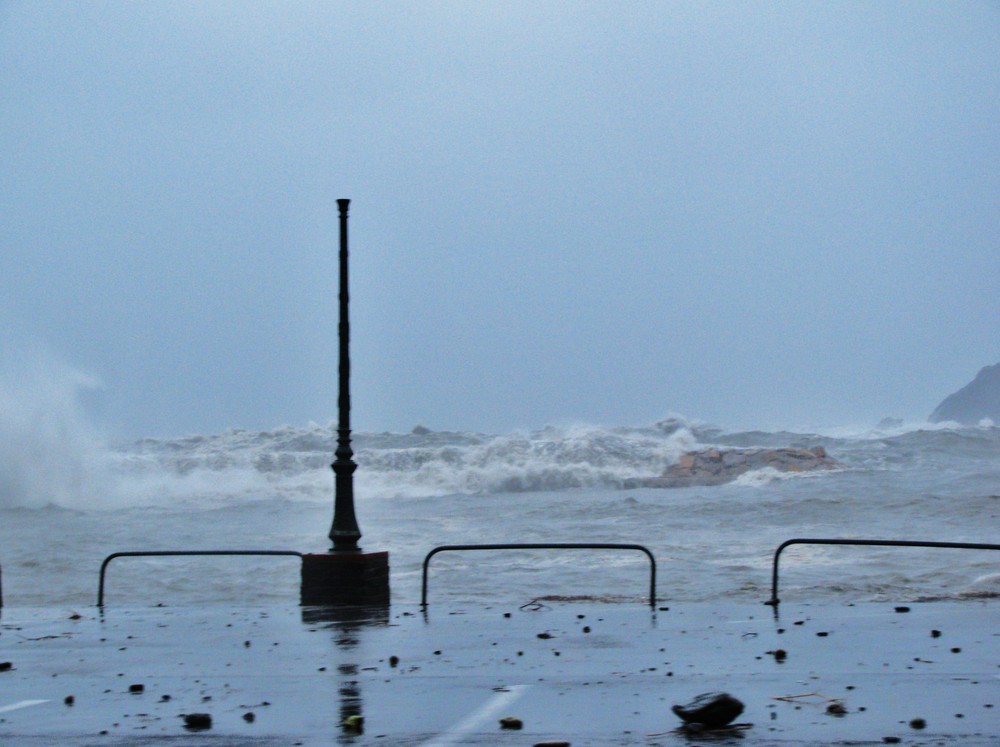 Réverbère sous la tempête (Méditerranée)