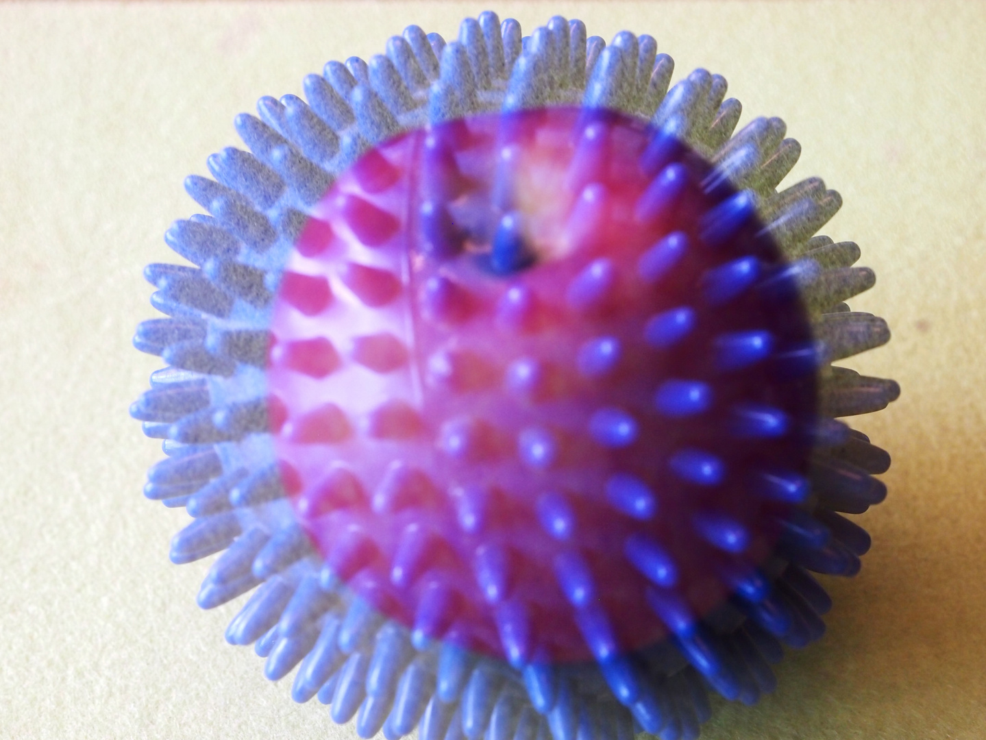 Reverse déjà vu CovidApfel Foto & Bild stillleben, arrangierte