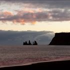 Reynisdrangar im Abendlicht