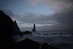 Reynisdrangar2