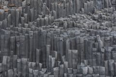 Reynisdrangar3