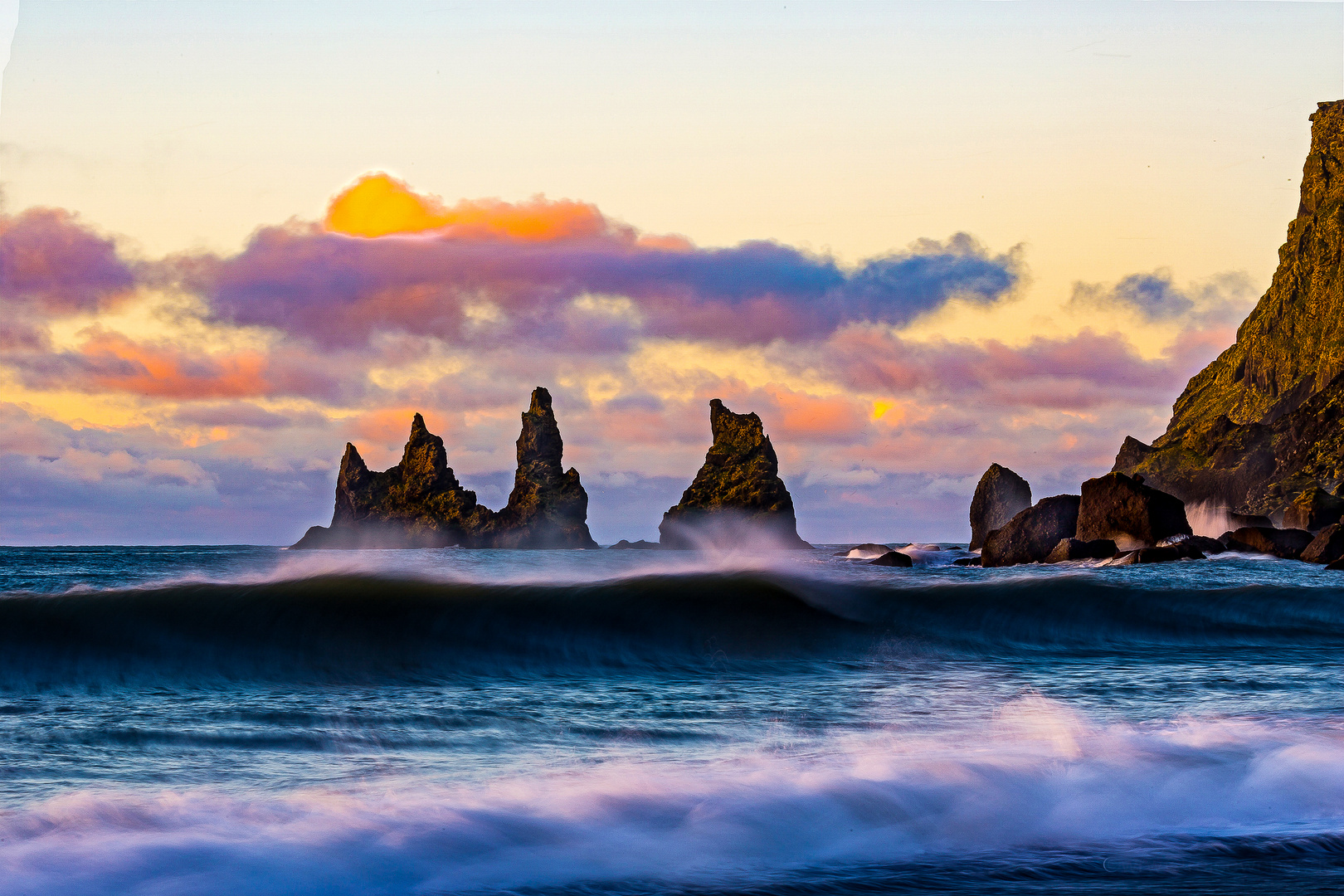 Reynisfara Beach