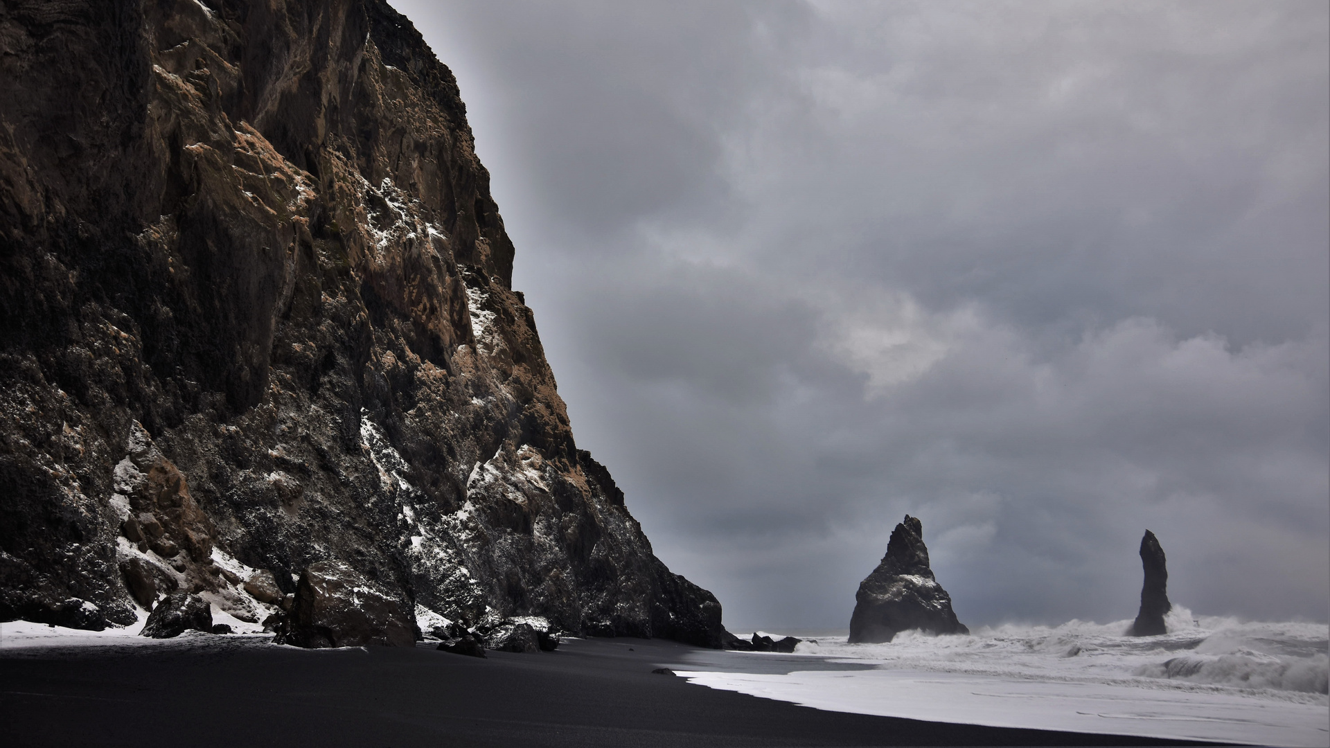 reynisfjara beach vík, island