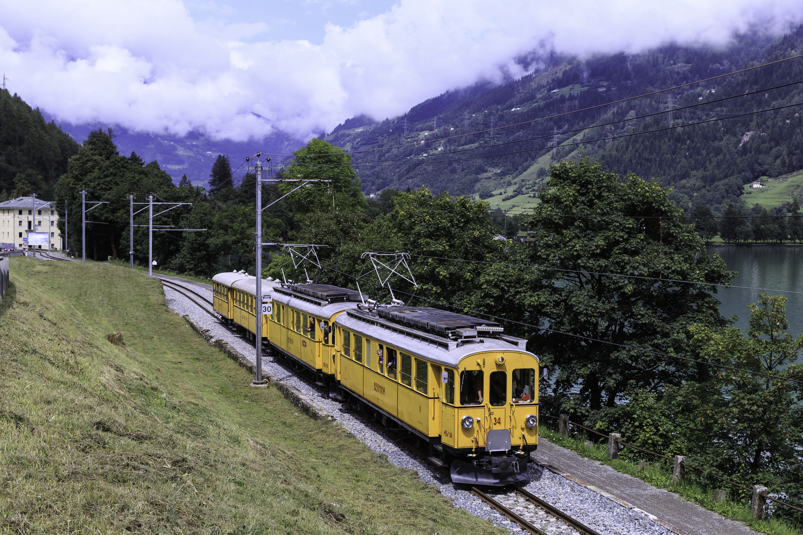 RhB BB ABe 4/4 I auf Fahrt nach Tirano (4)