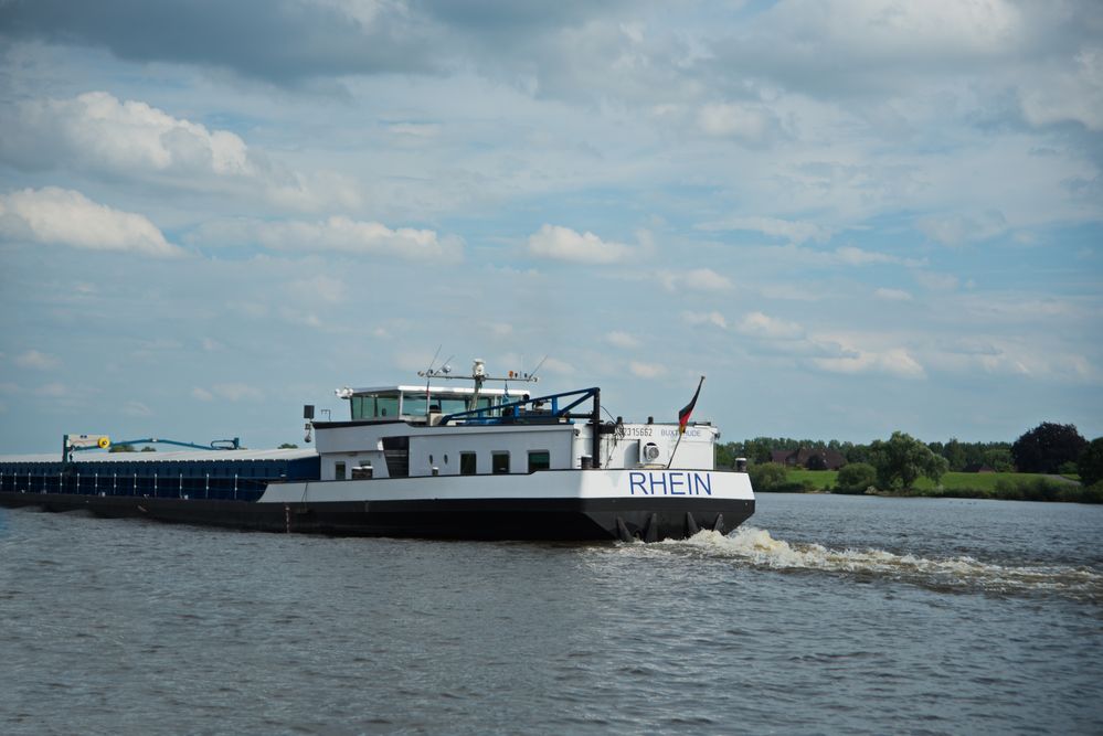 Rhein auf der Elbe