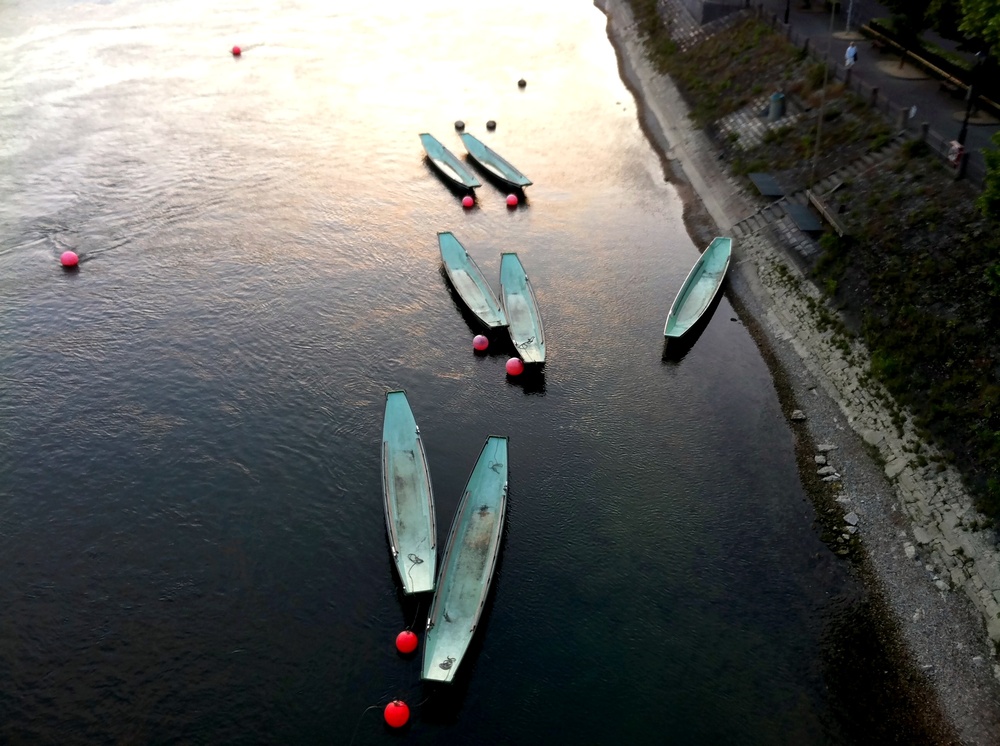 Rhein bei Basel