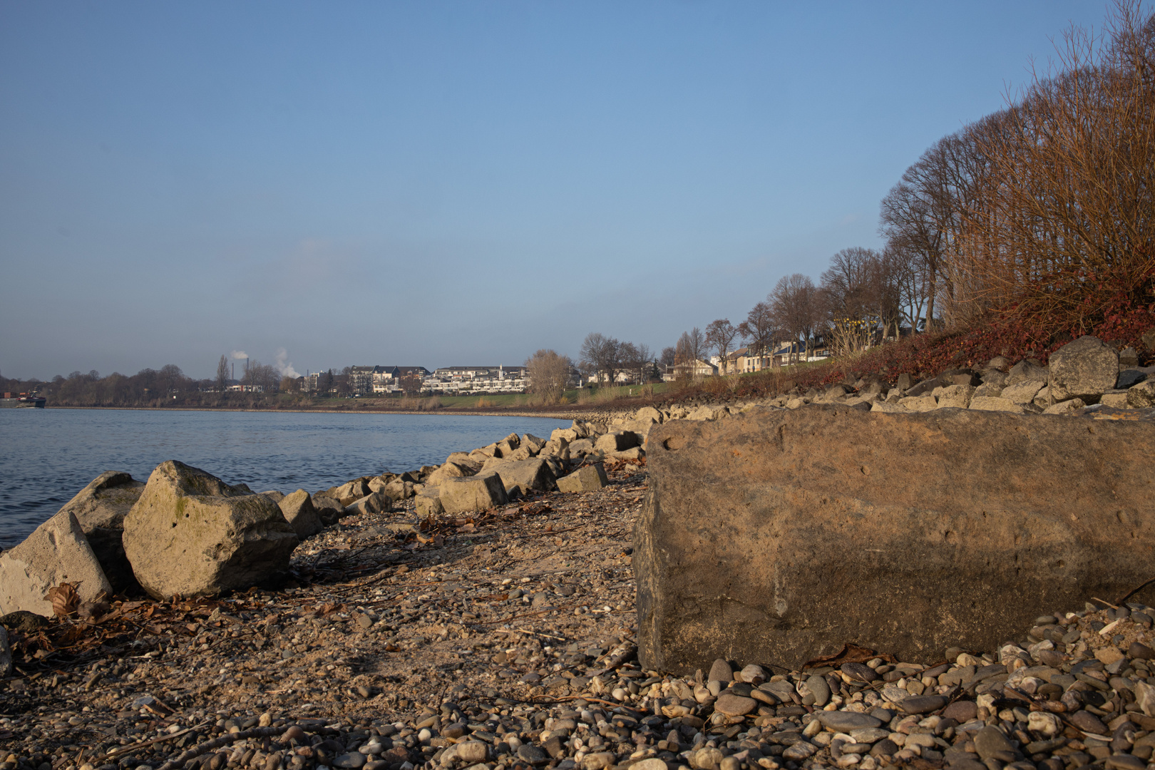 Rhein bei Benrath