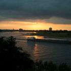 Rhein bei Düsseldorf