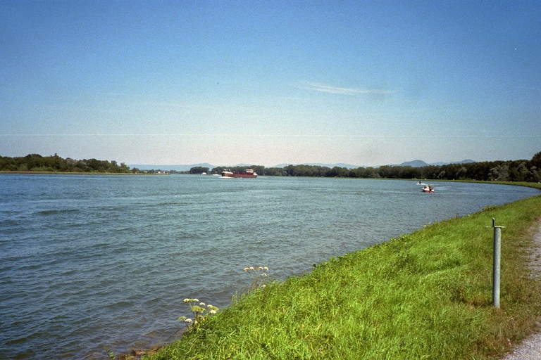 Rhein bei Iffezheim/Baden-Baden