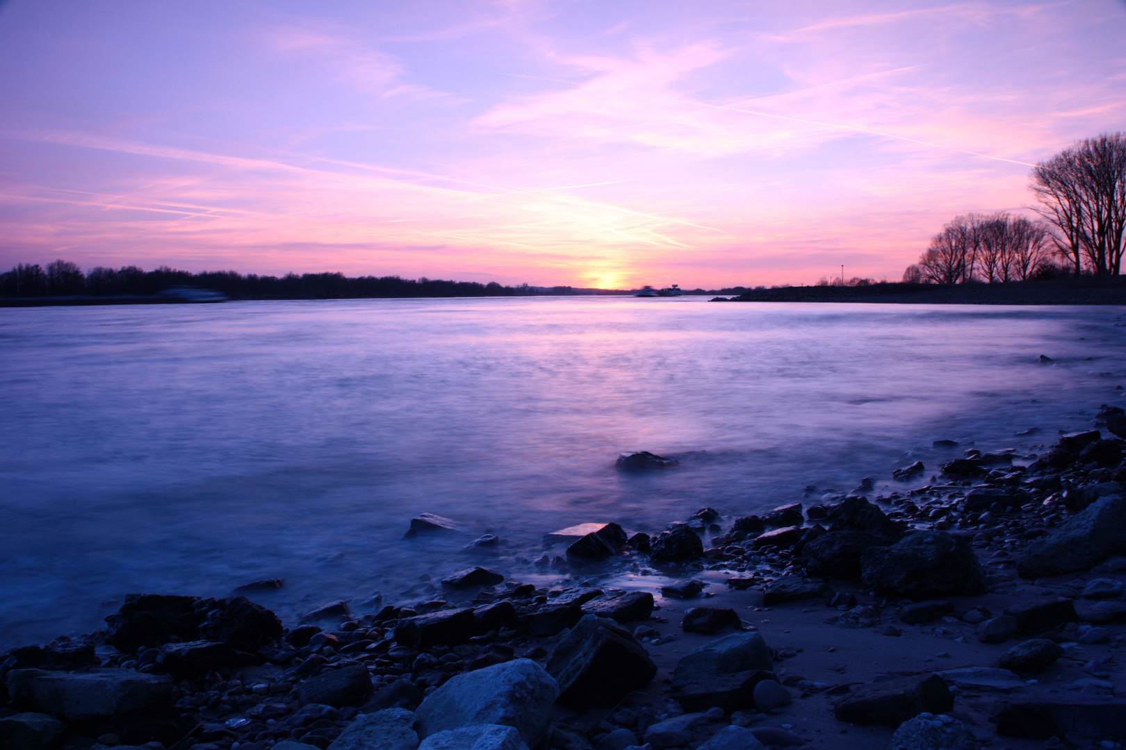 Rhein bei Wesel