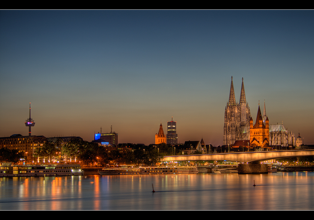 Rhein, Dom und die Altstadt