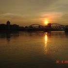 Rhein Fluss /Adenauer Brucke um 21:06