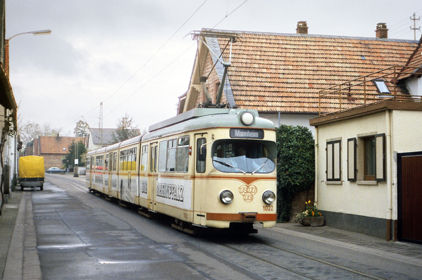 Rhein-Haardtbahn: 1022