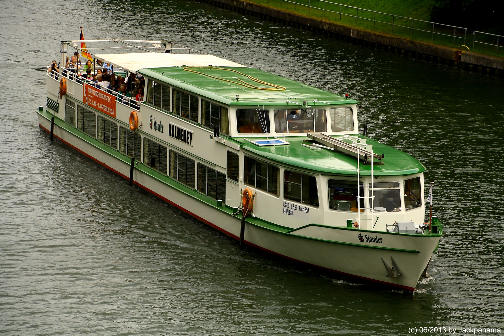 Rhein Herne Kanal bei Oberhausen (1)