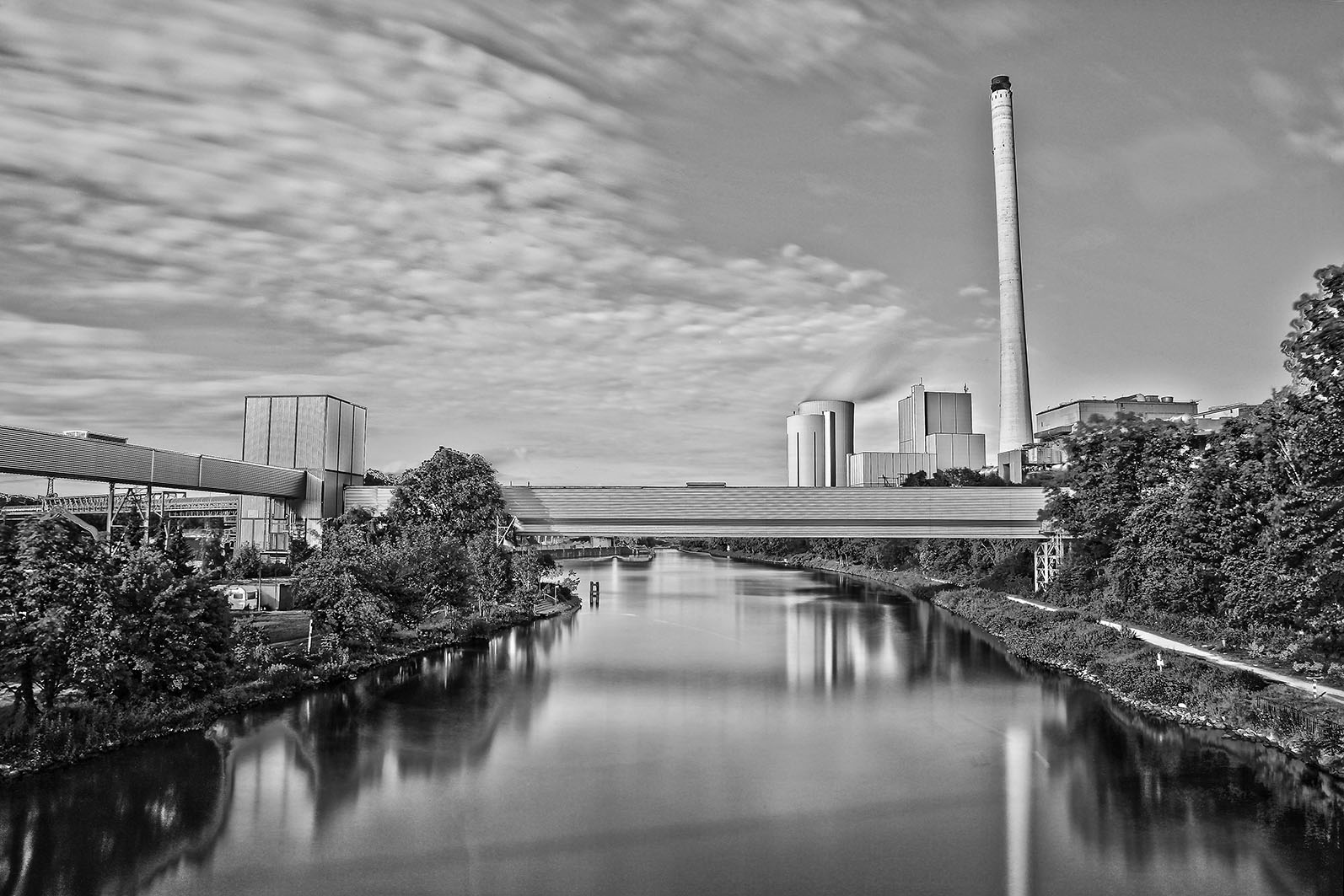 Rhein-Herne-Kanal Ruhrgebiet in HDR