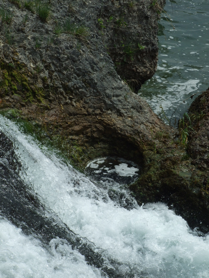 Rhein in die Wanne!