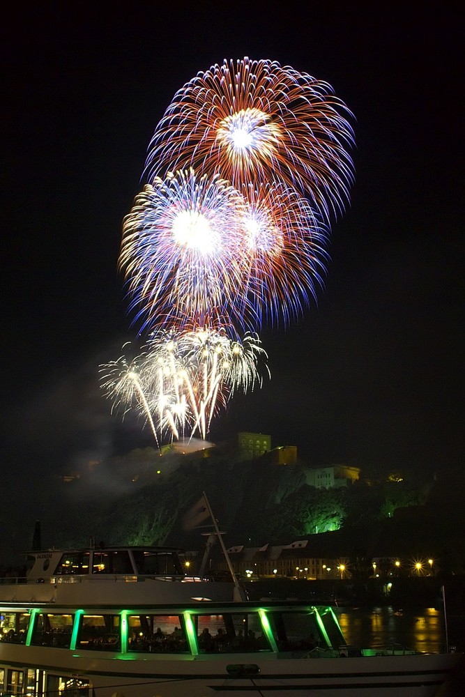 Rhein in Flammen