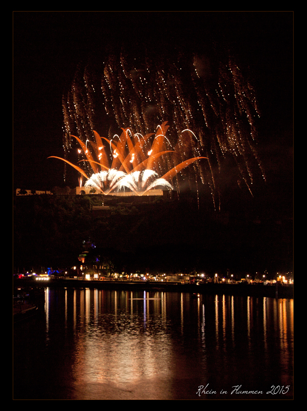 Rhein in Flammen