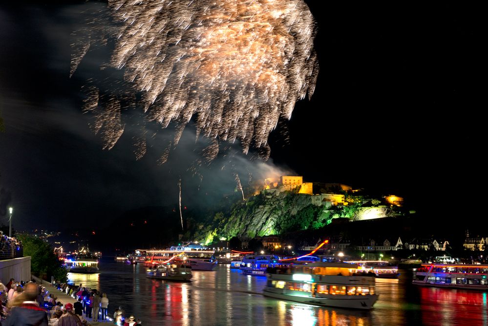 Rhein in Flammen 2012 - Höhenfeuerwerk auf der Festung