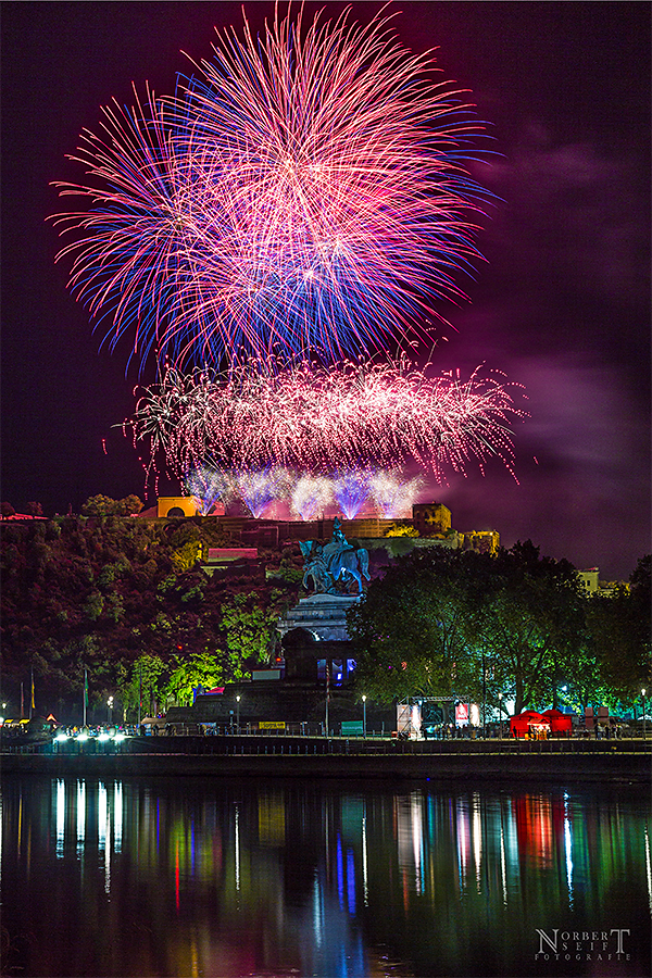 Rhein in Flammen 2013