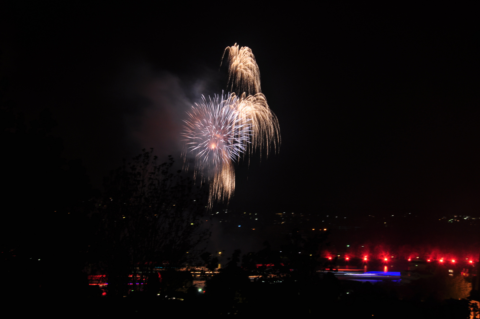 Rhein in Flammen