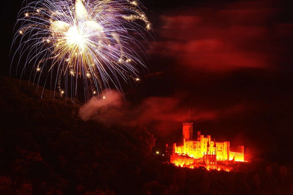 "Rhein in Flammen" bei Schloss Stolzenfels