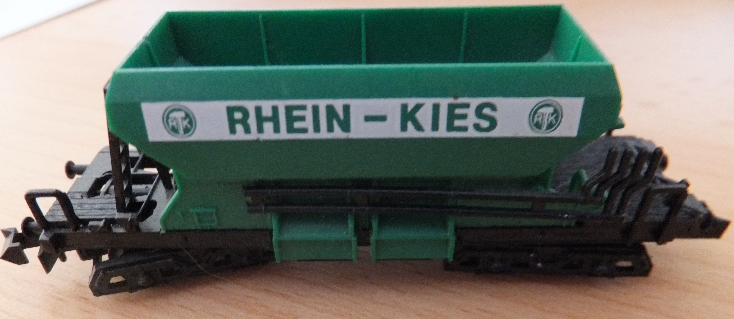 Rhein-Kies