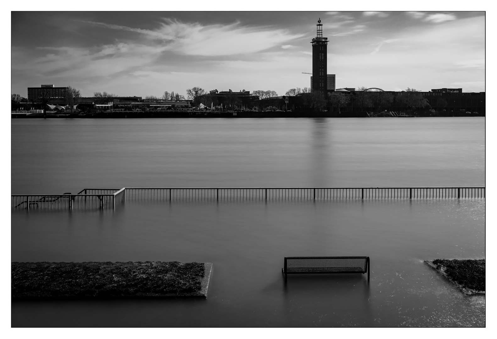 Rhein mal drüber in Köln