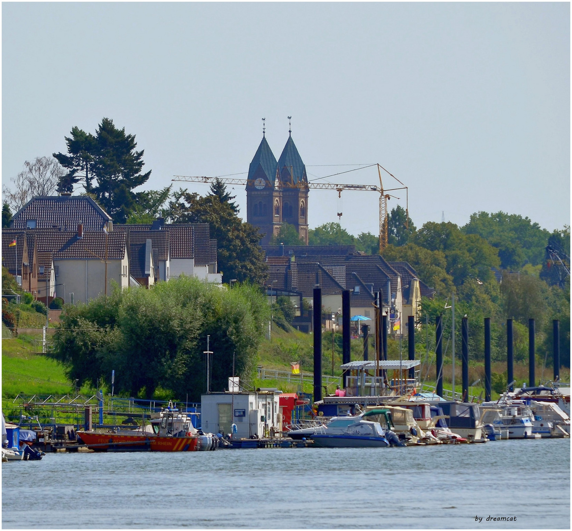 Rhein- und Yachthafen Hitdorf