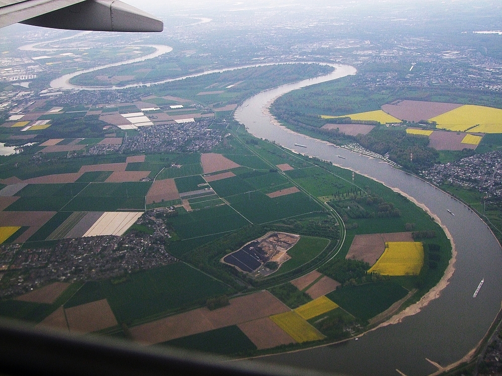 Rhein von oben...