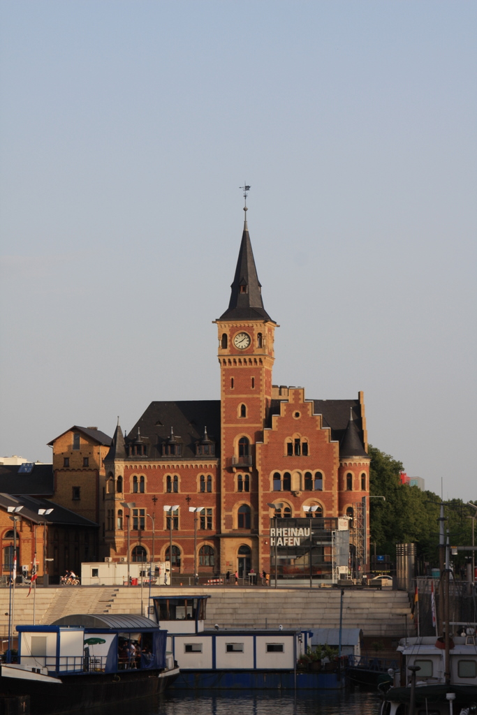 Rheinauhafen