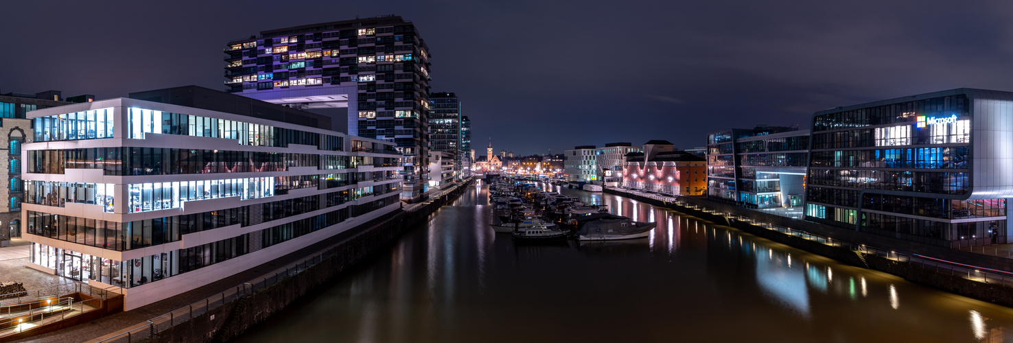 Rheinauhafen Köln von der Severinsbrücke