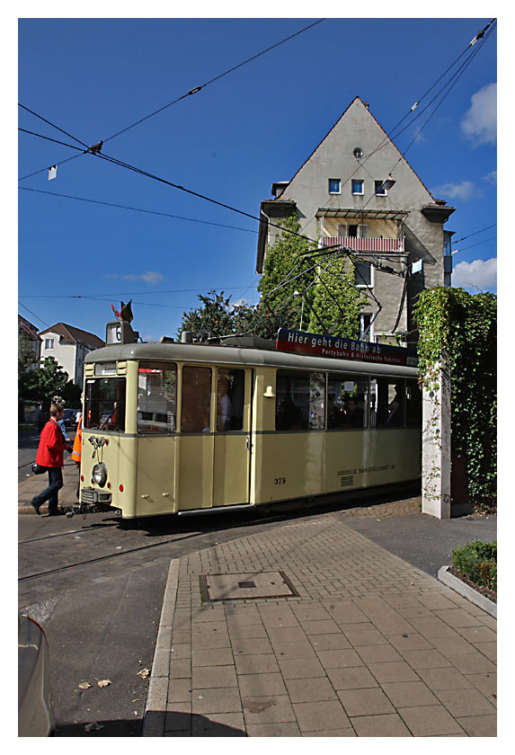 Rheinbahn 379