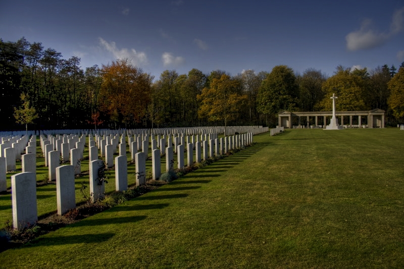 Rheinberg War Cemetery