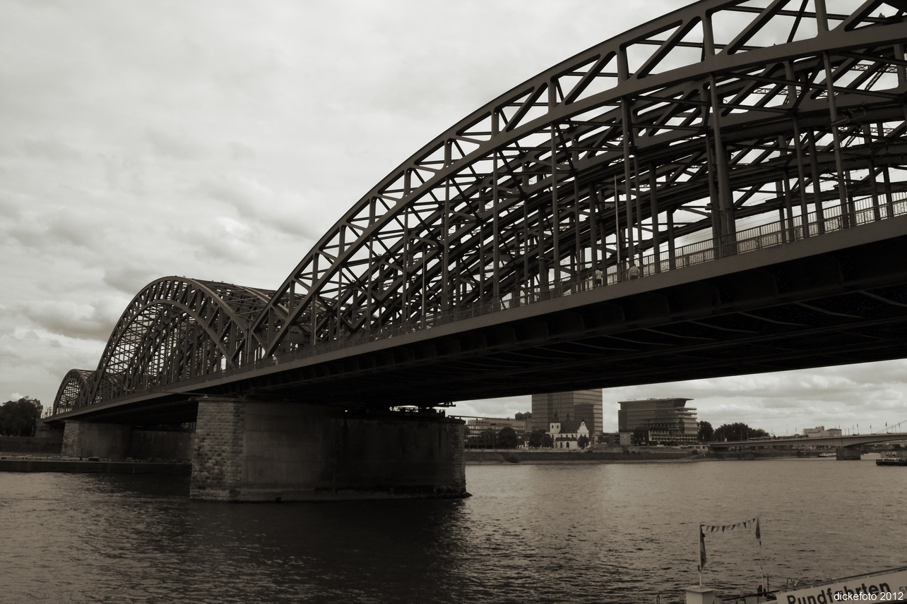 Rheinbruecke