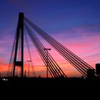 Rheinbrücke am Abend