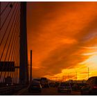 Rheinbrücke am Abend