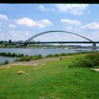 Rheinbrücke bei Duisburg