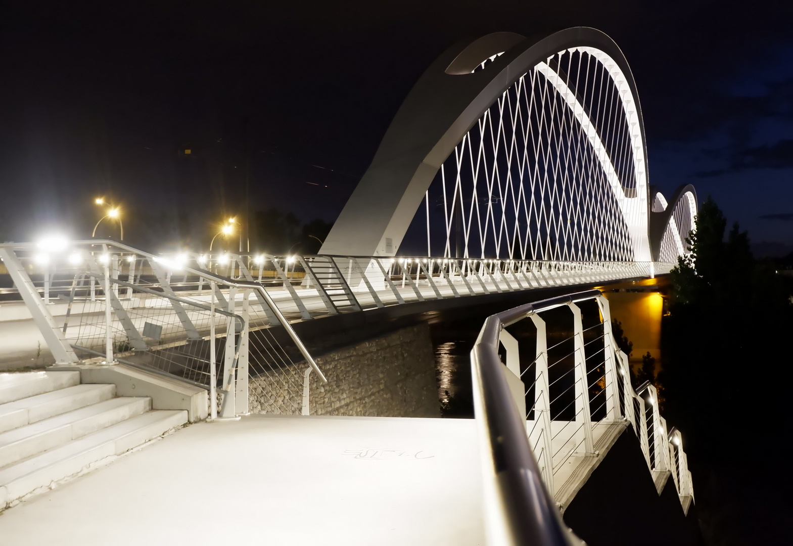 Rheinbrücke bei Nacht