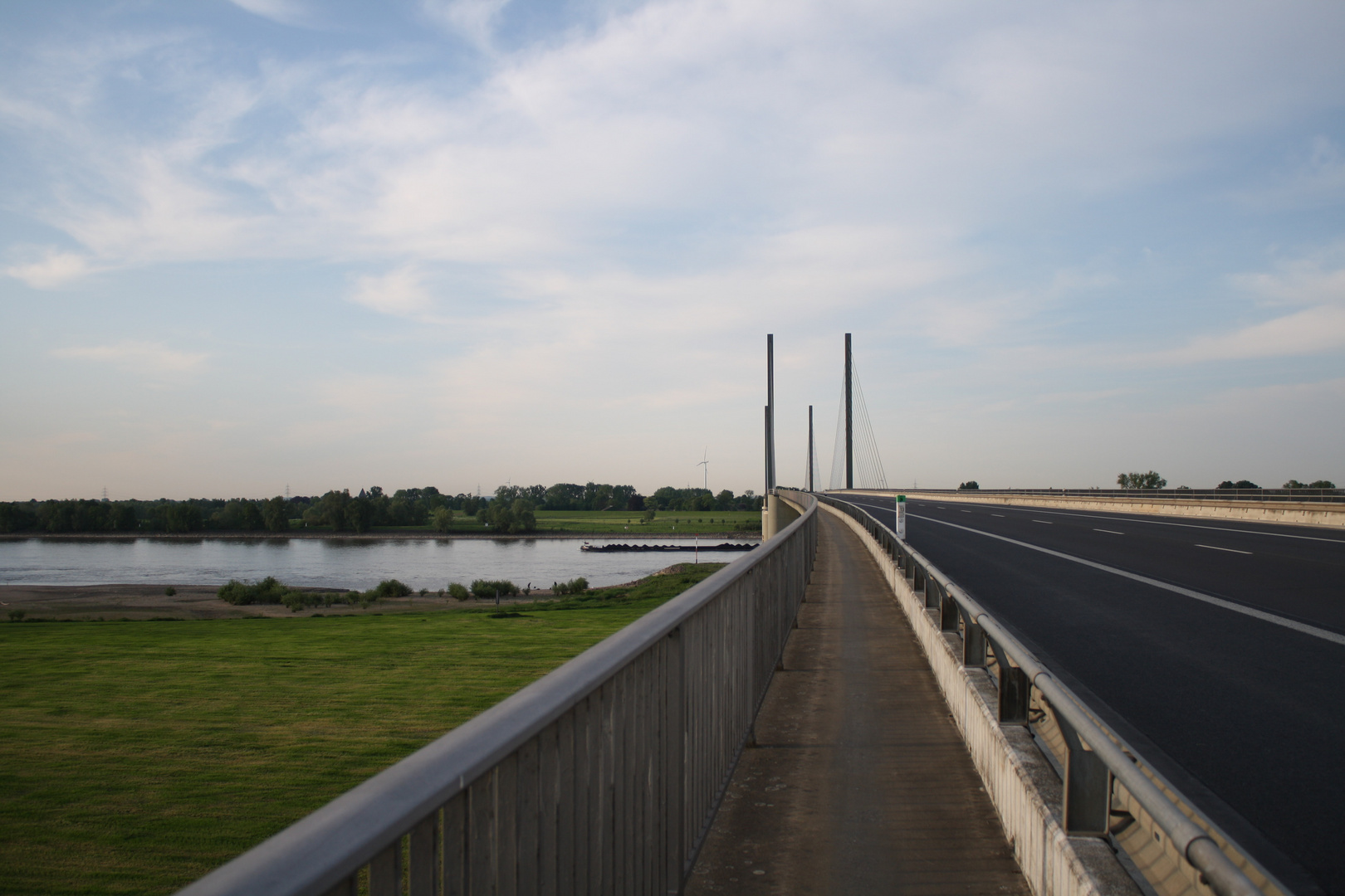 Rheinbrücke bei Rees