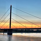 Rheinbrücke D`dorf