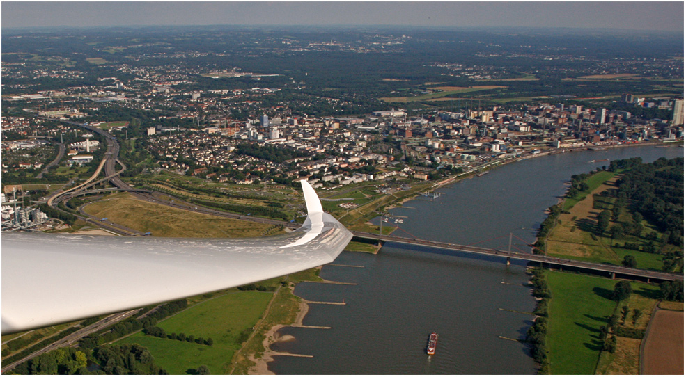 Rheinbrücke der A1 bei Leverkusen