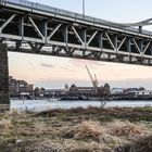 Rheinbrücke Duisburg...