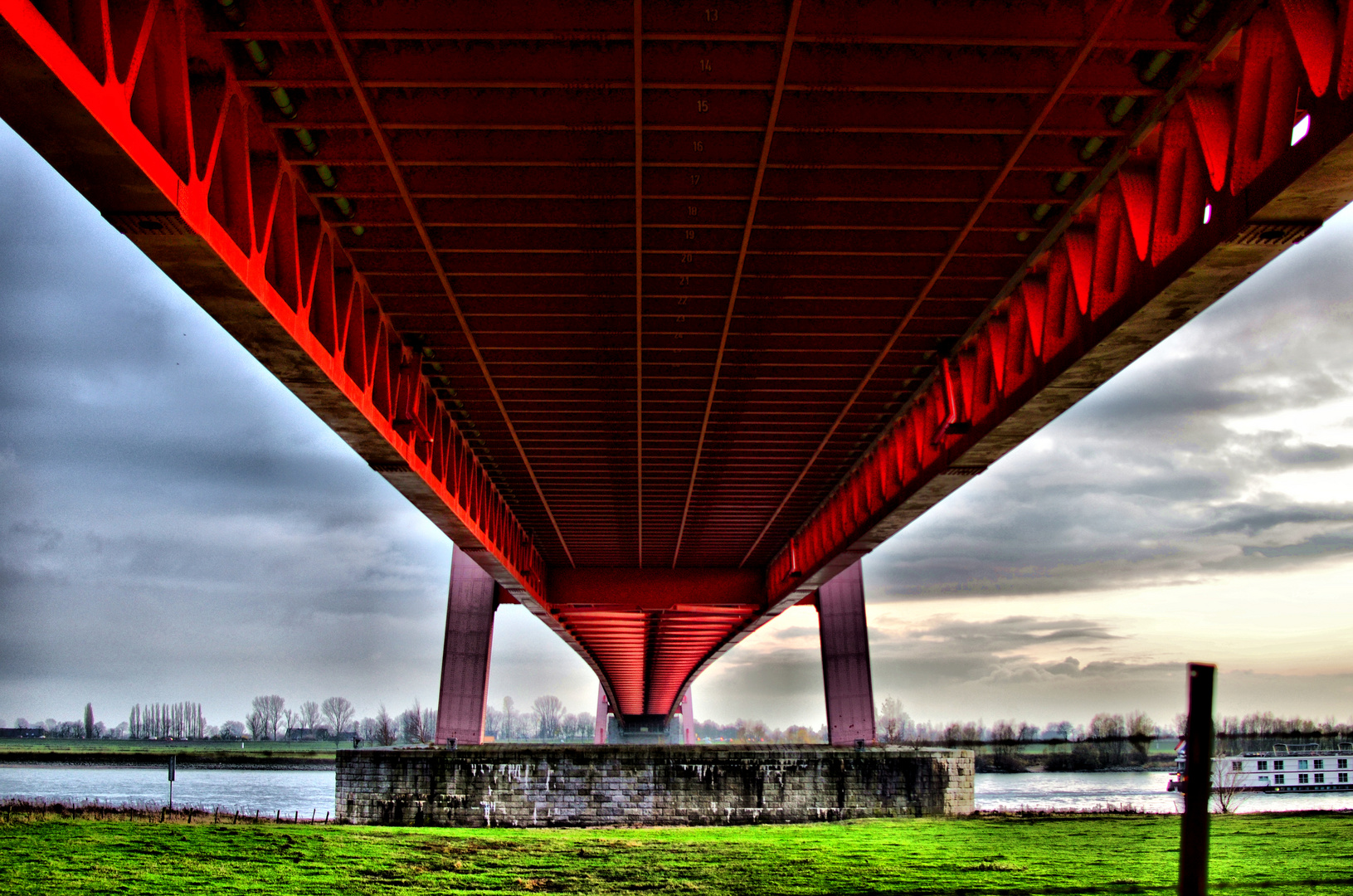 Rheinbrücke HDR