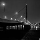 Rheinbrücke in der Nacht