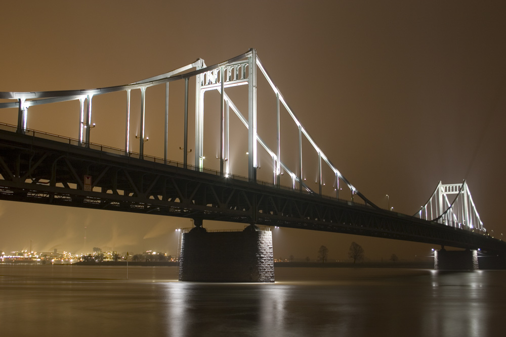 Rheinbrücke Krefeld