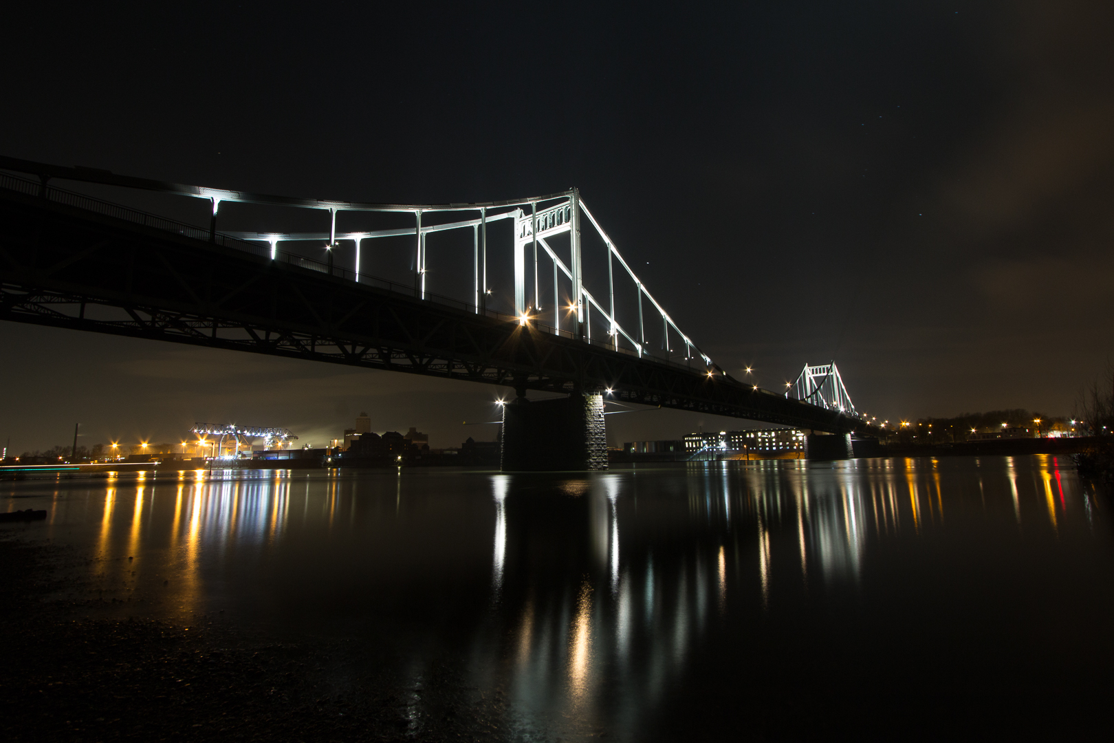 Rheinbrücke Krefeld