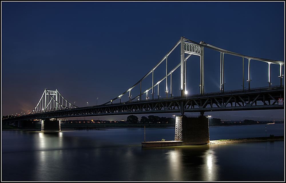 Rheinbrücke Krefeld